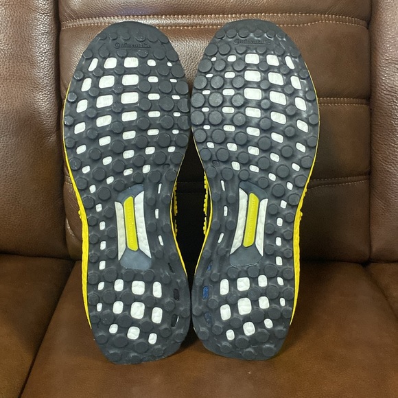 Adidas Ultraboost DNA X Lego Colo - Picture 5 of 7